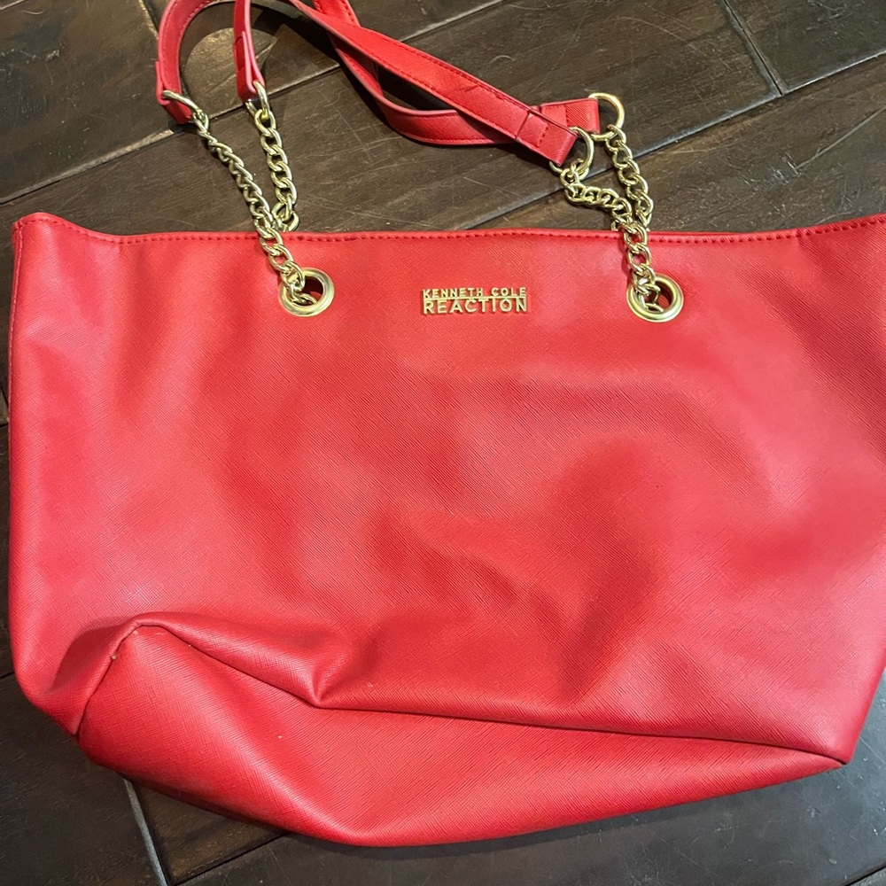 Kenneth Cole Reaction Vibrant Red Tote